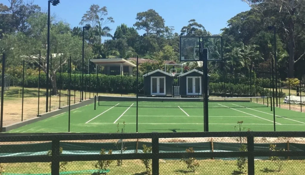 "Ultimate Guide to Building a Tennis Court: From Planning to Completion"


