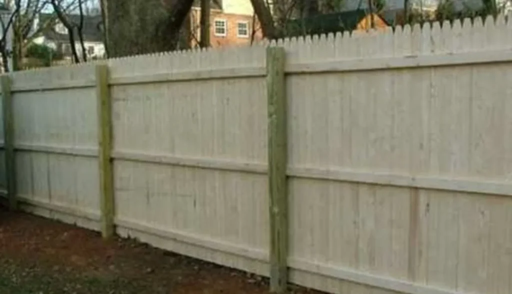 What Is a Stockade Fence? A Comprehensive Guide to Types, Materials, and Benefits